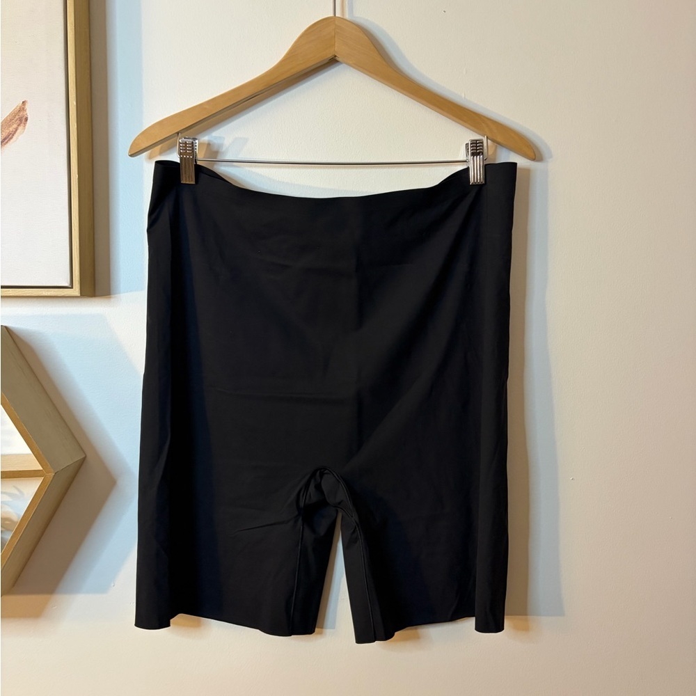 Spanx Shapewear Shorts size 3X Black